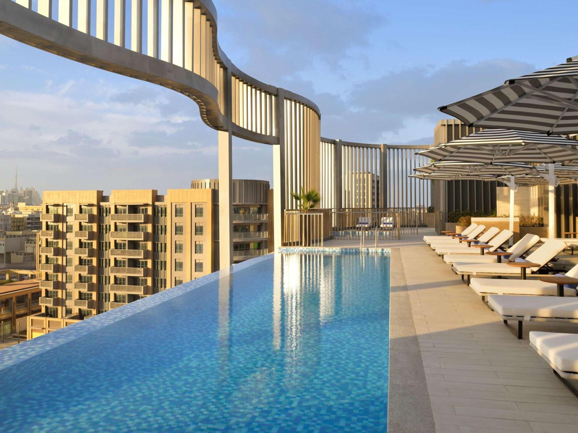 Mercure Dubai Deira Exterior photo