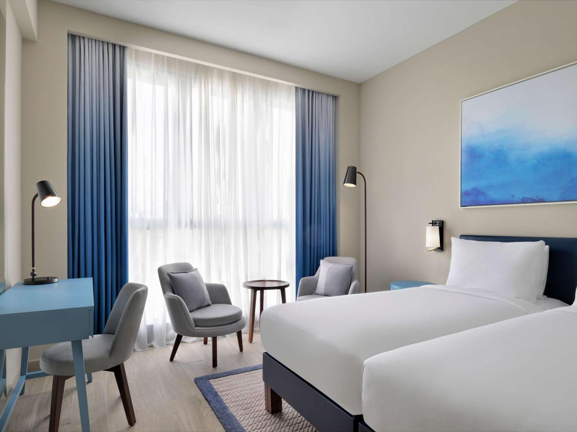 Mercure Dubai Deira Exterior photo