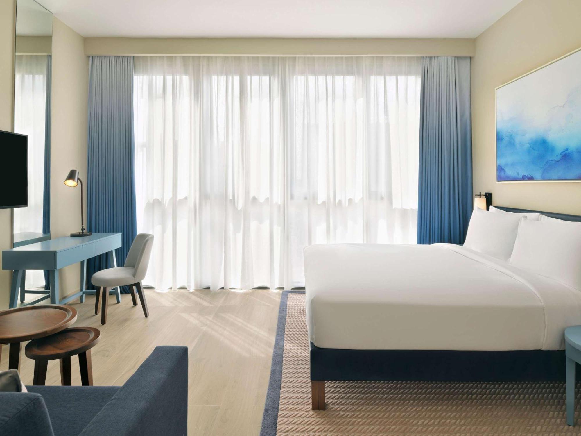 Mercure Dubai Deira Exterior photo